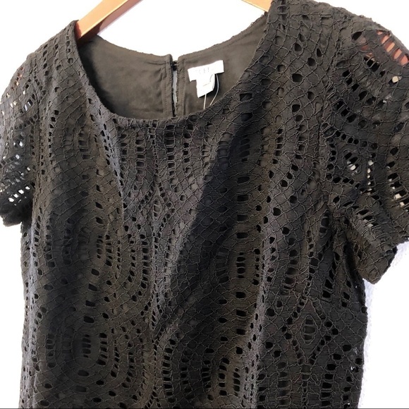 J. CREW Factory NWT Eyelet Lace Keyhole Back Top in Black Size 2 - Picture 4 of 11